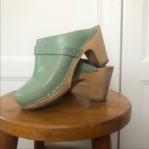 COPY - SWEDISH HABEENS clogs in minty green - Picture 2 of 7